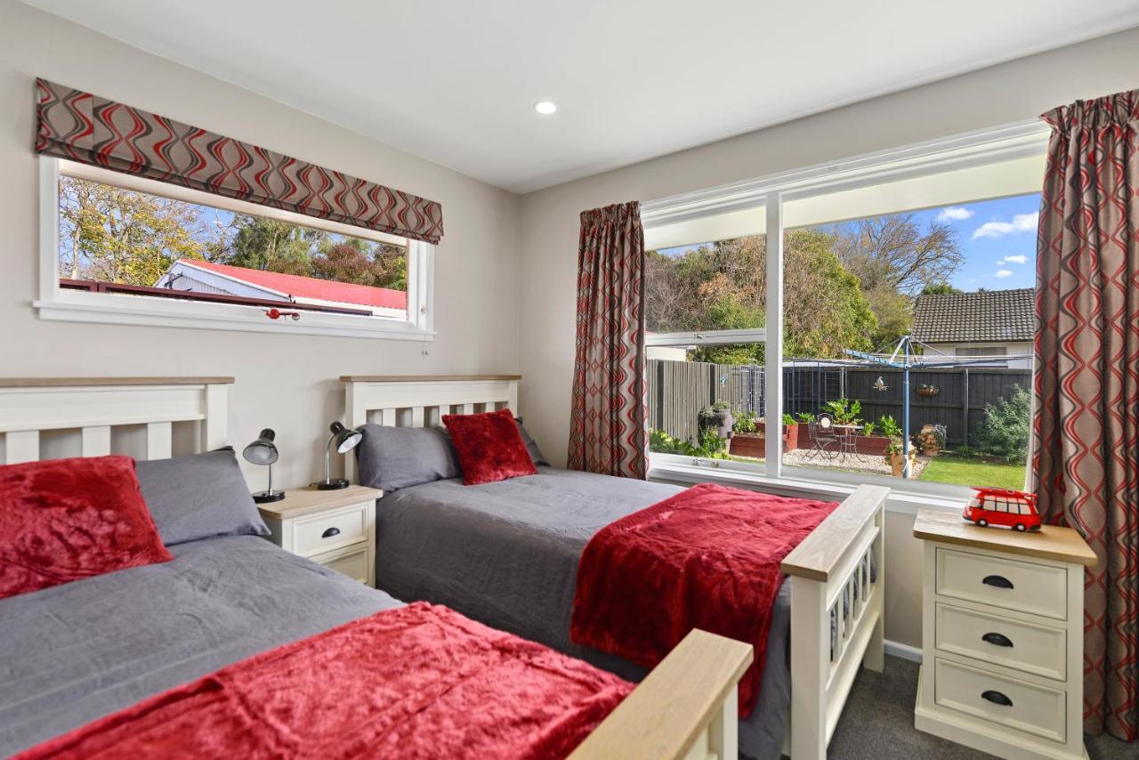 Leave Of Absence - Christchurch Holiday Home المظهر الخارجي الصورة