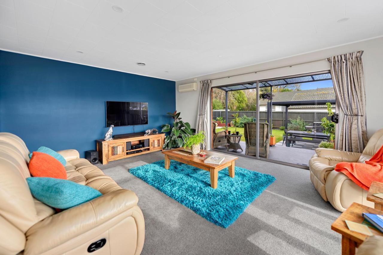 Leave Of Absence - Christchurch Holiday Home المظهر الخارجي الصورة