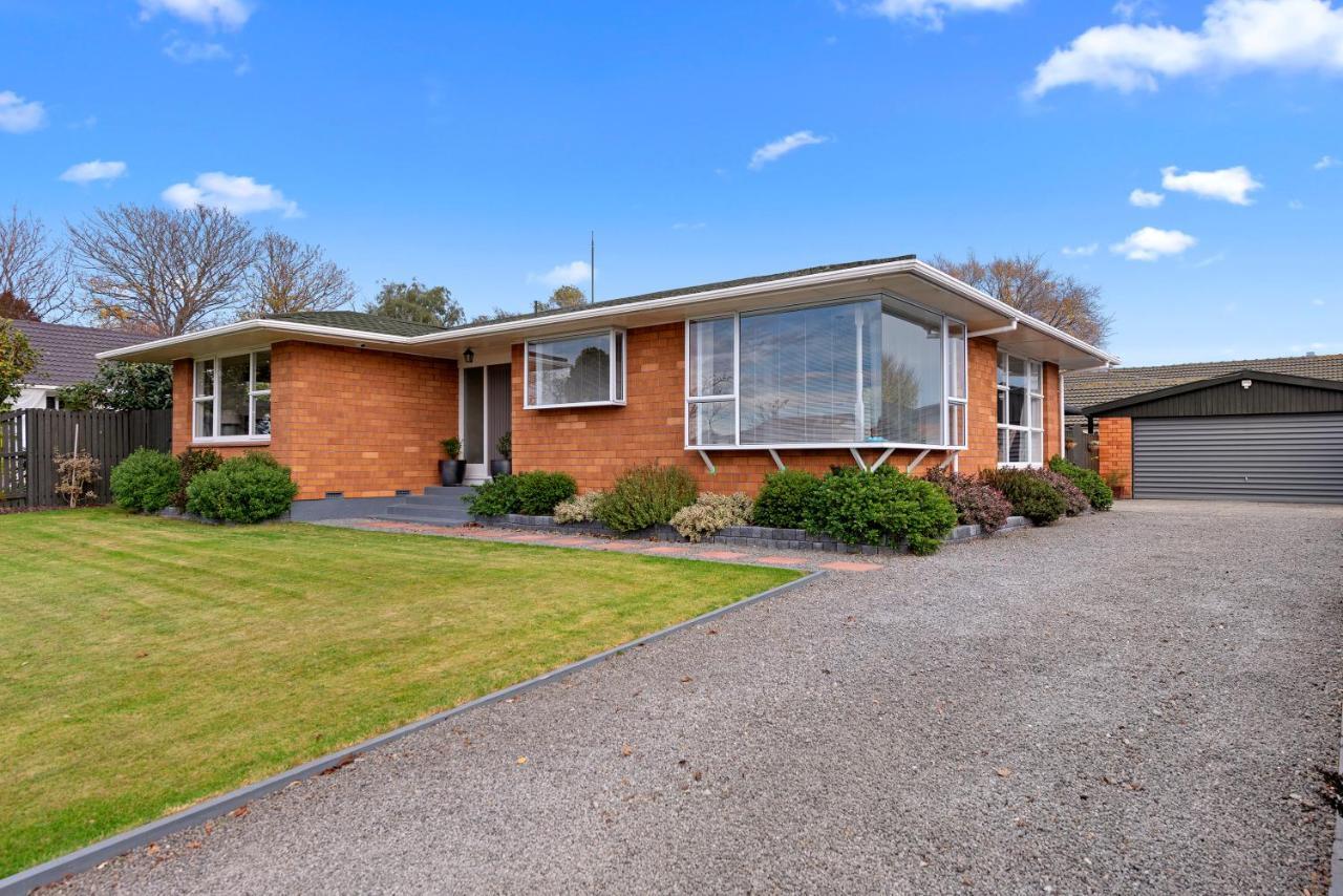Leave Of Absence - Christchurch Holiday Home المظهر الخارجي الصورة