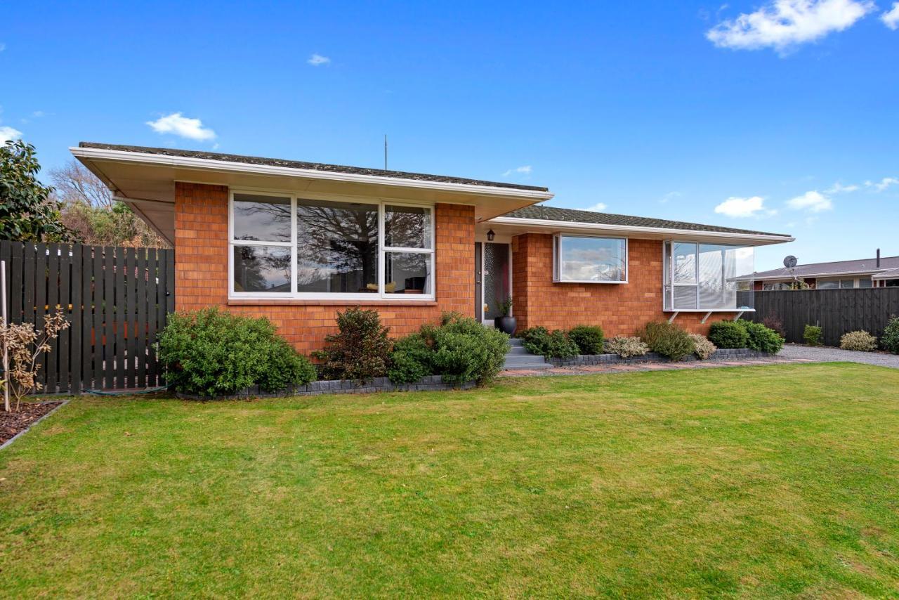 Leave Of Absence - Christchurch Holiday Home المظهر الخارجي الصورة